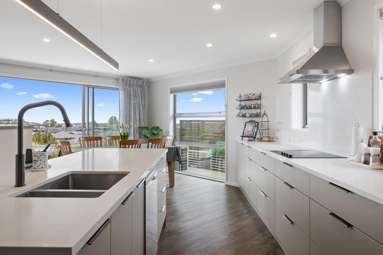 5 Fisk Road_4