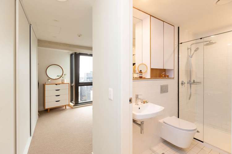 215/38 Khyber Pass Road Grafton_9