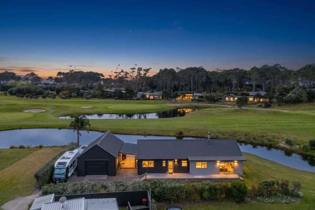 STUNNING GOLF FRONT