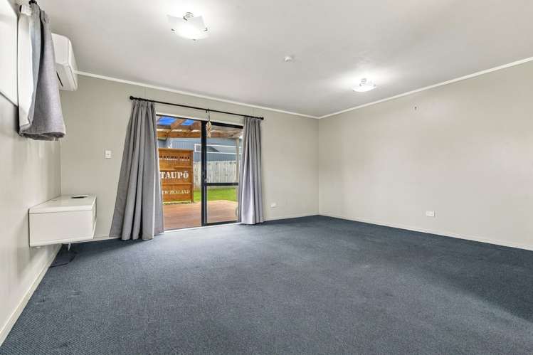 2/48 Arthur Crescent Hilltop_11