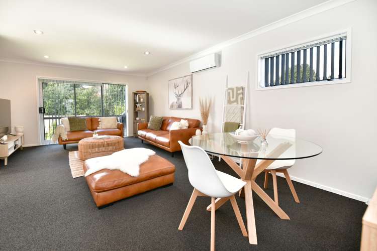 81 Maylee Crescent Gulf Harbour_1