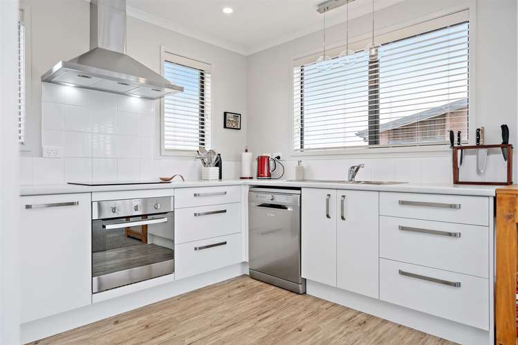 40 Jarrett Terrace Leamington_2