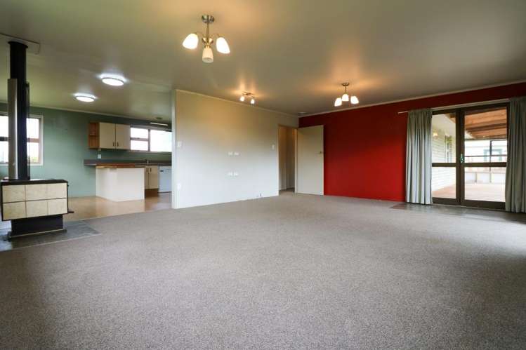 39 Knorp Street Halcombe_2