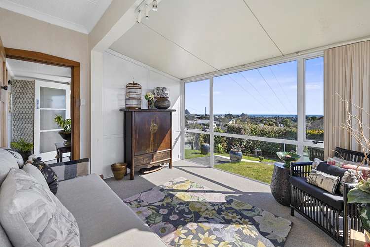 11 Burns Street Westown_3