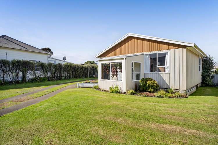 96 Blake Street Waitara_22