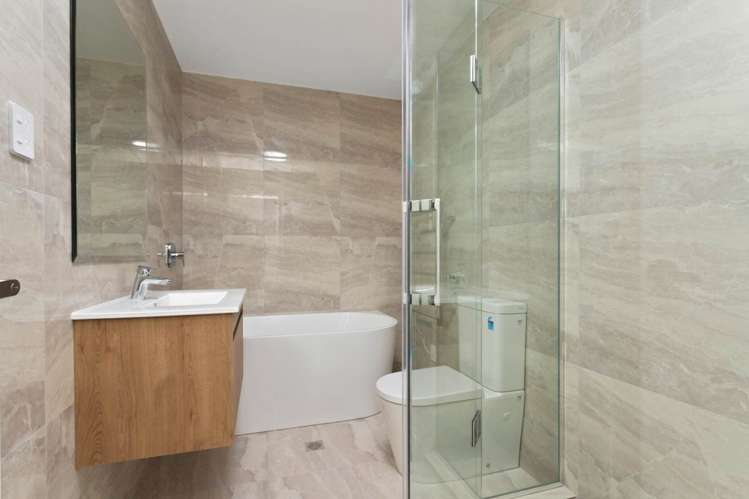 2E Ceramco Place Torbay_12