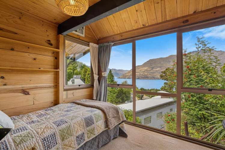 230 Fernhill Road Sunshine Bay_7