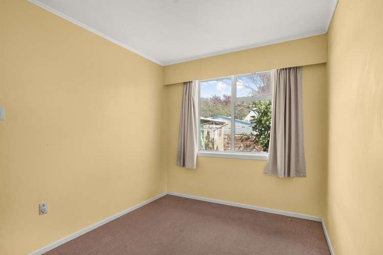 10 Langford Street Naenae_13