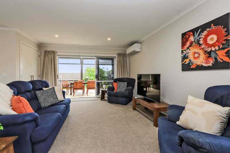 2/416 Murdoch Road West Raureka_6