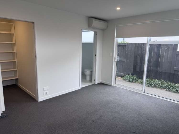 50 St Pauls Drive 11218_5