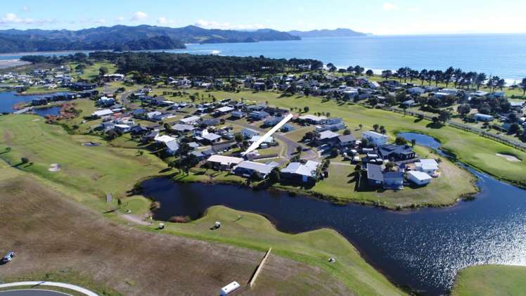 158 The Fairway Matarangi_8