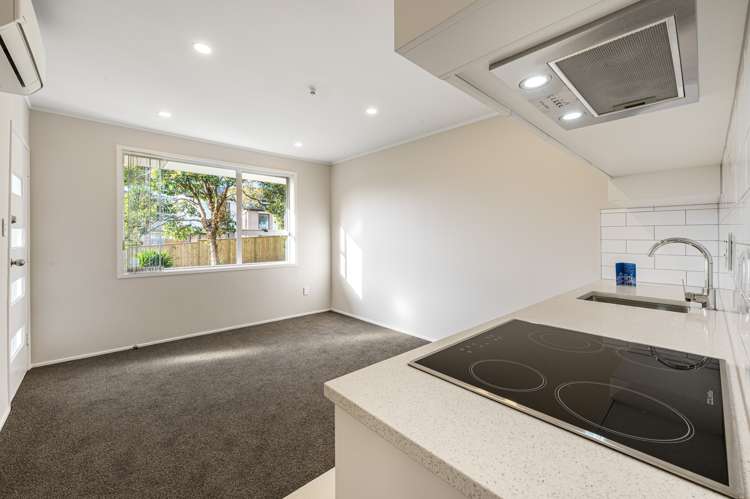 3/113 Station Road Papatoetoe_4