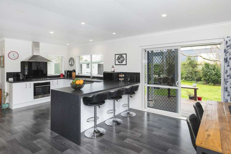 5a Makaraka Road Makaraka_9