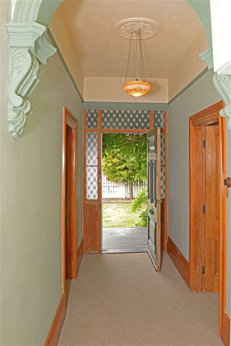 92 Neill Street Hornby_2