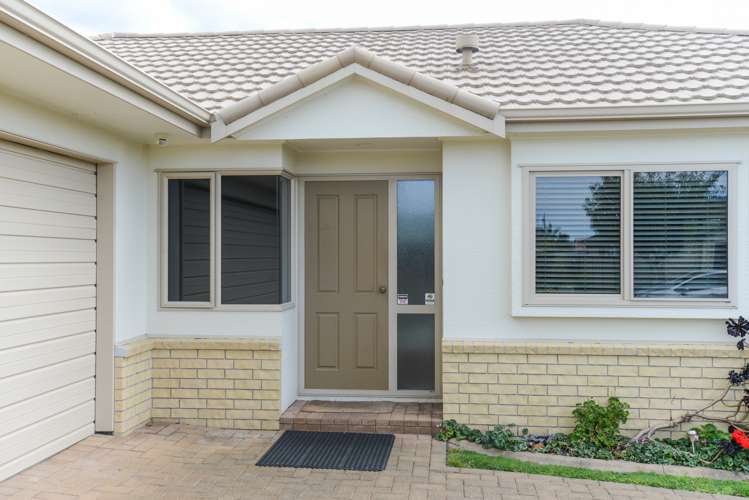 8 Forbury Way Taradale_18