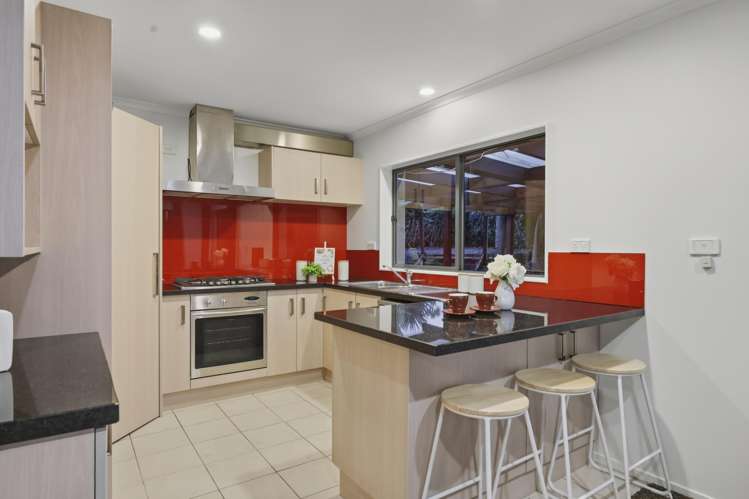 35 Peninsula Road Mangere_21