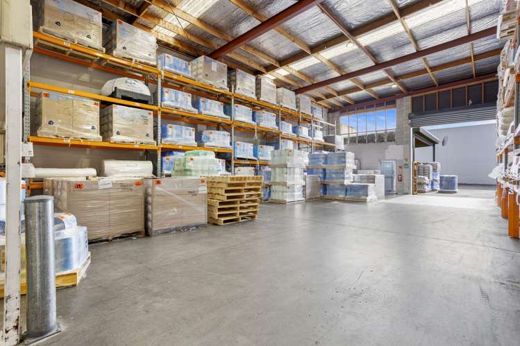 A/3 Colway Place Wairau Valley_6