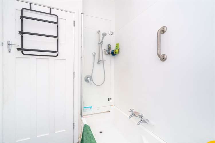 21 Tahuna Road Tainui_13