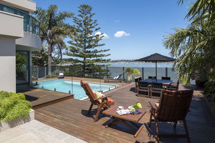 77 Fisher Parade Sunnyhills_22