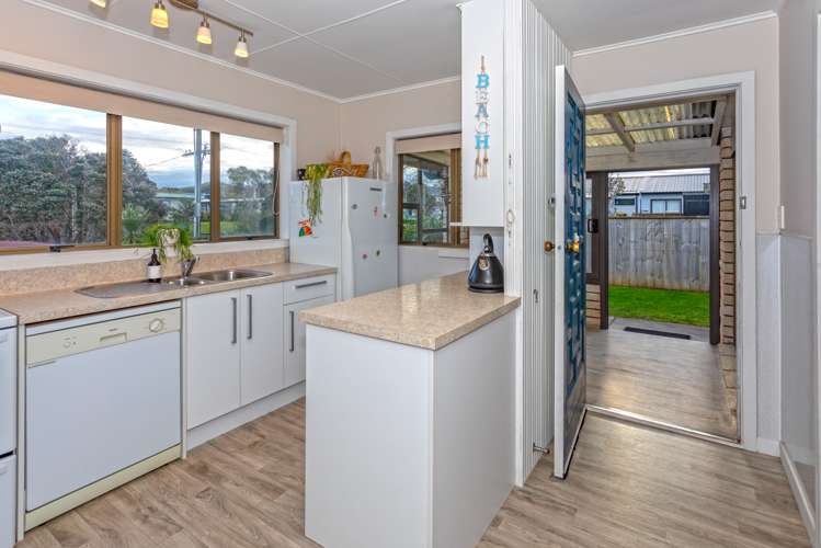 504 Linton Crescent Whangamata_4