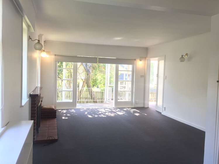 32 Kokiri Street Te Atatu South_7