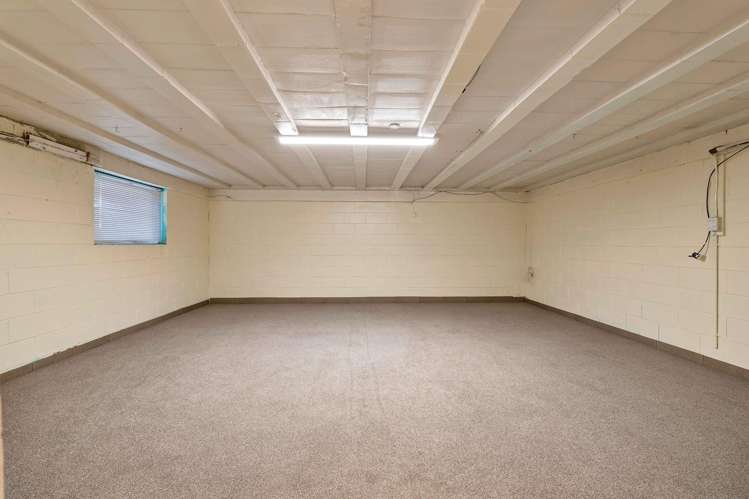 2/341 Devon Street West New Plymouth_14