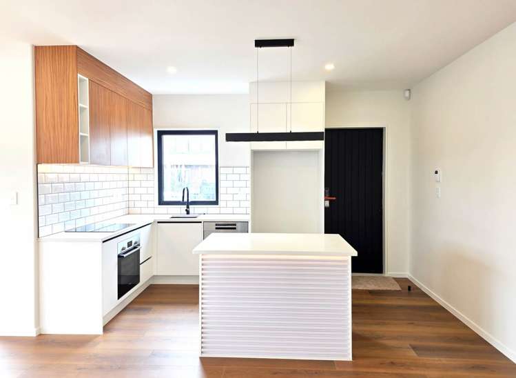 Lot 1 /13 Torino Street Pt England_12