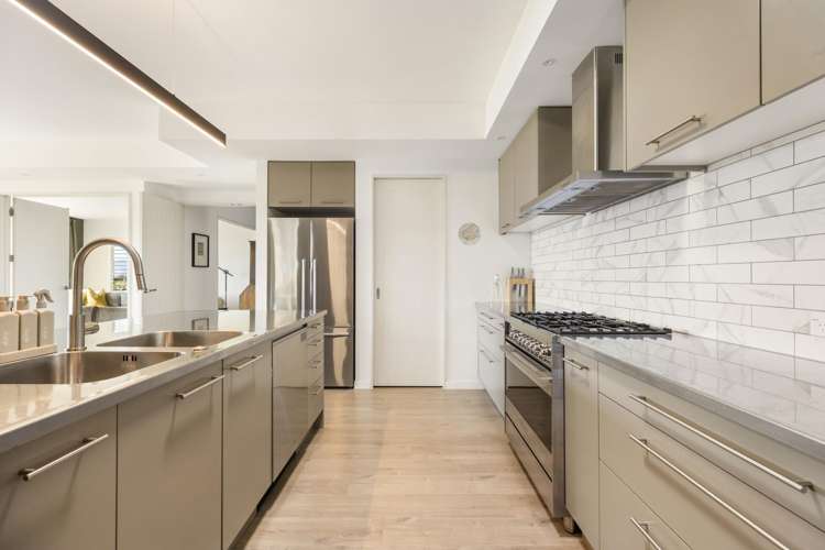 31 Matheson Crescent Albert Town_13