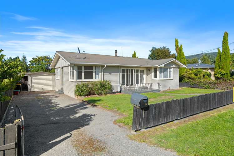 30 William Benton Street Featherston_20