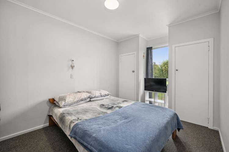 11 Farnworth Avenue Holdens Bay_6