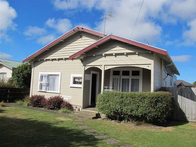 39 Egmont Street Hawera_1