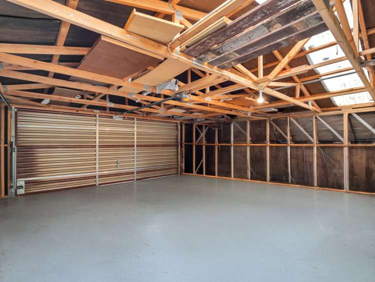 8 Parklane Place Weston_27