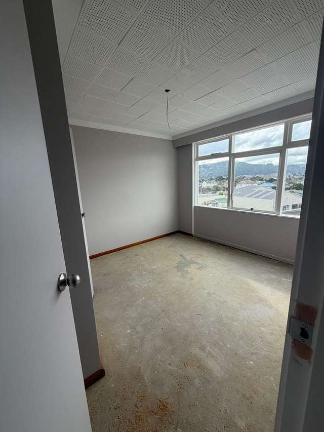 4 bedroom apartment in Epuni, Nearly ready!
