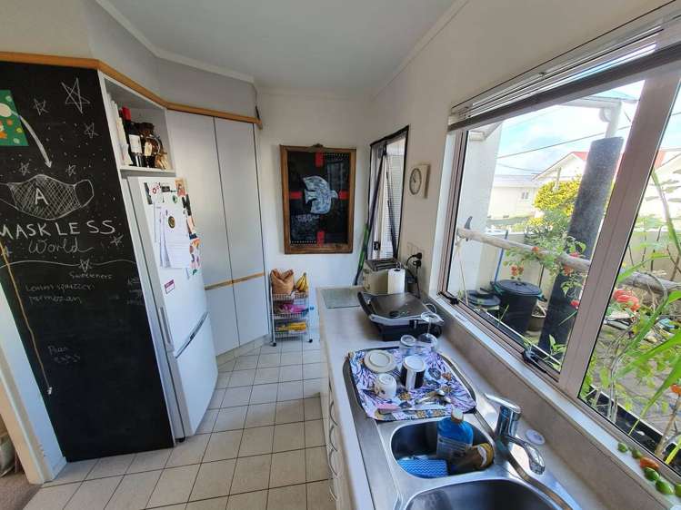 3/20 Thompson Street Mount Cook_9