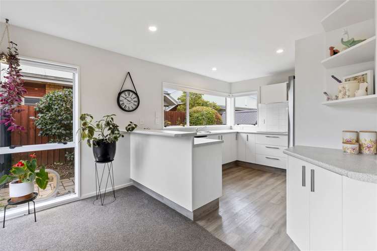 8 Thornlea Place Halswell_9