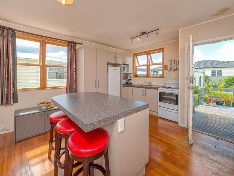 3 Brightwell Street Papakura_2