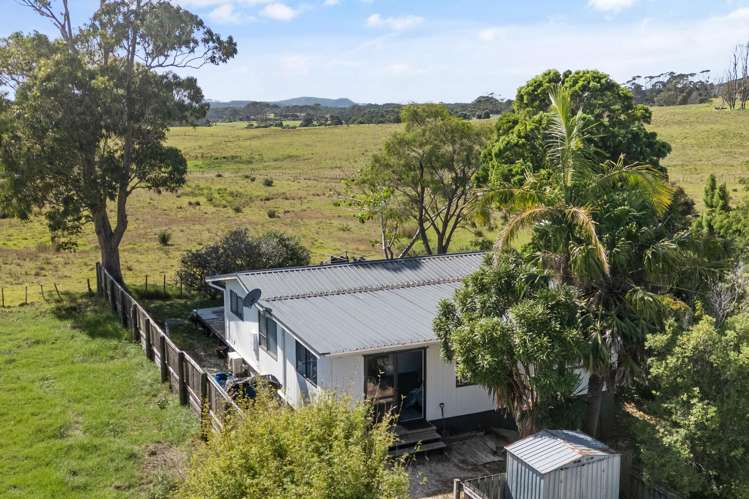 1529 Inland Road_3