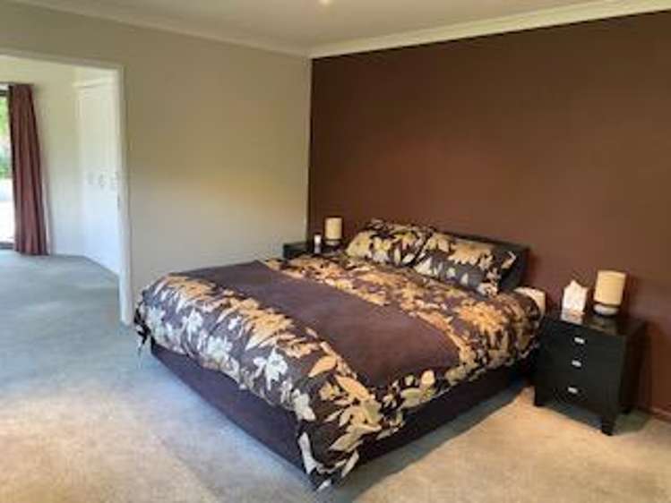 3c Kinross Drive Merrilands_11