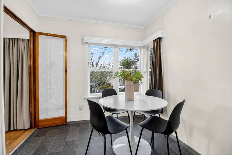 3 Pasadena Avenue Point Chevalier_3