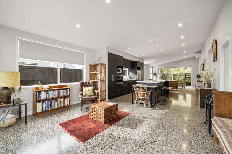 34 Saint Pauls Drive Brookfield_1