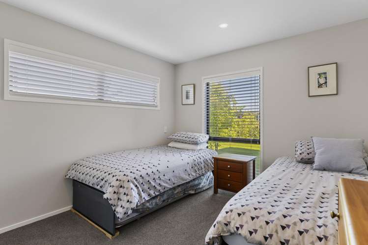 14 Pukenamu Road Rainbow Point_17