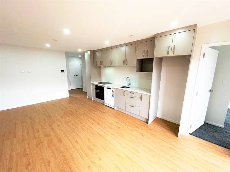 106/3 Beaumonts Way_0