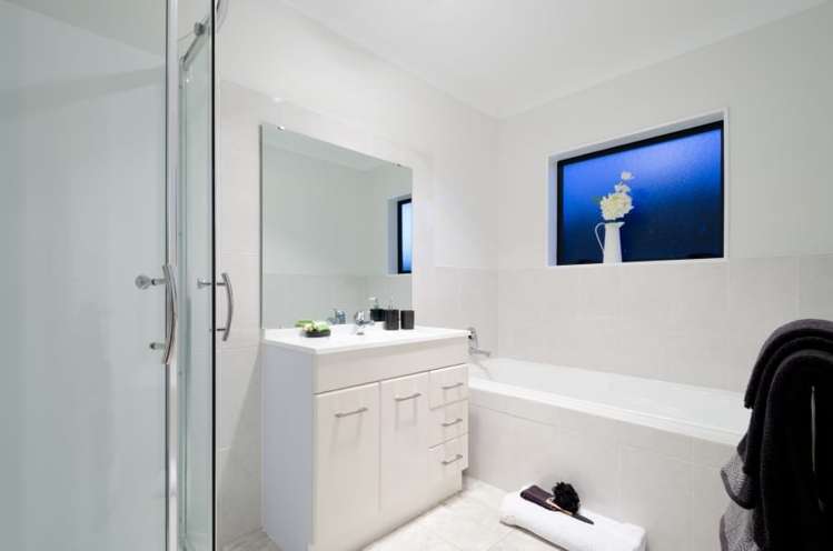 51 Munroe Road Ranui_10