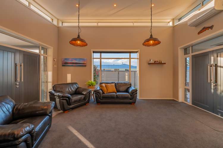 31 Rhoboro Road Twizel_10