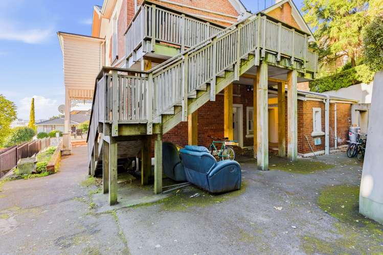 91 & 91A London Street Dunedin Central_15