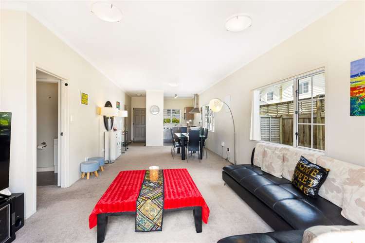 15 Mulvaney Crescent Henderson_5