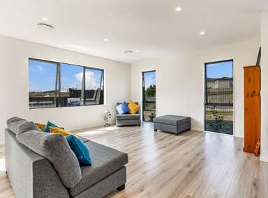 12 Cirrus Way_4