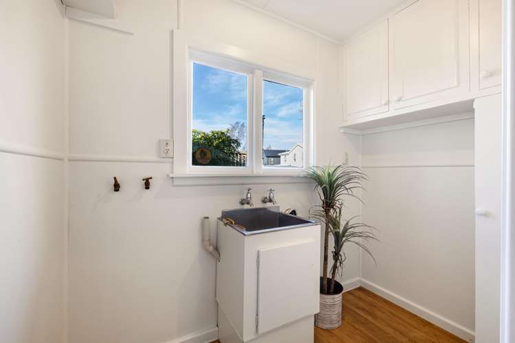 99 Brookside Terrace Bryndwr_14