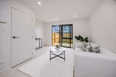 29/21 Von Sturmer Street_1