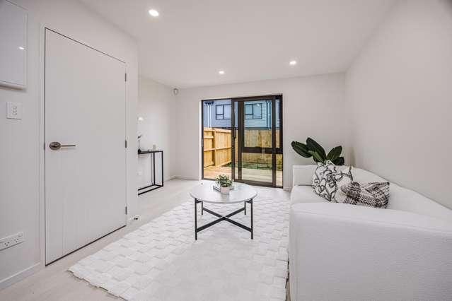 29/21 Von Sturmer Street Mangere East_1